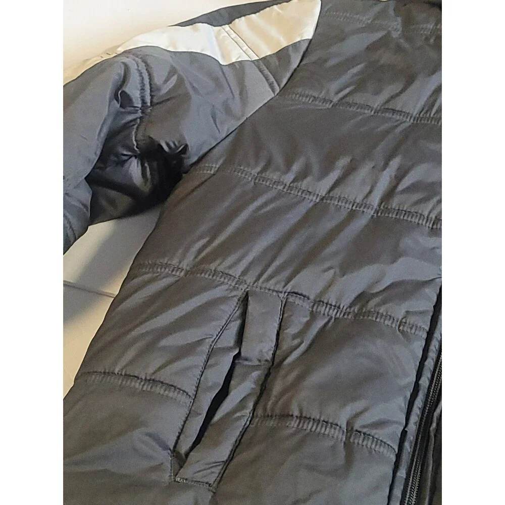 Jordan Puffer Jacket Youth Medium 10–12 Gray with black White Sleeve Stripes